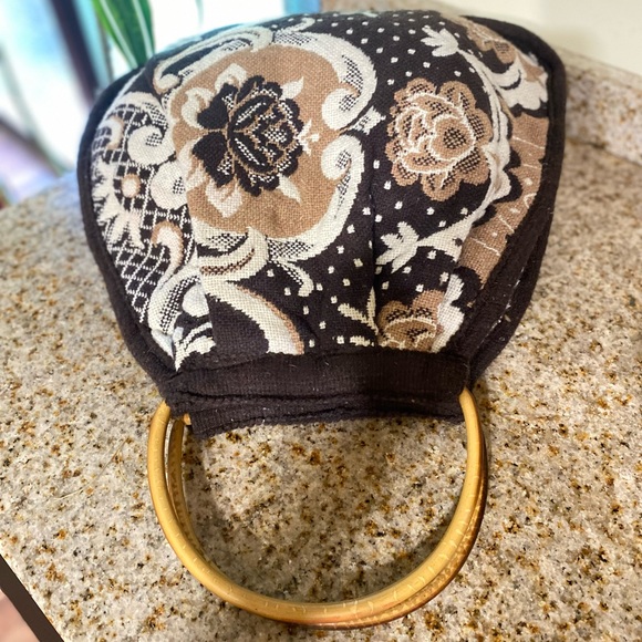 Vintage Knit Wool Purse with Wood Style Handles - Picture 5 of 6